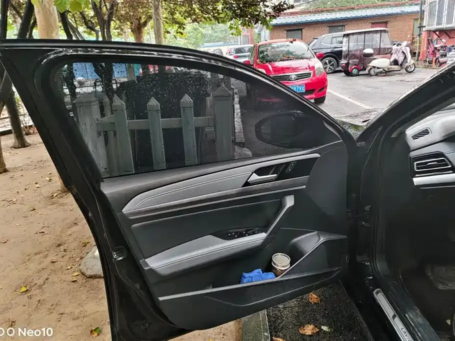 Volkswagen Lavida 2023 из CN, фото 6