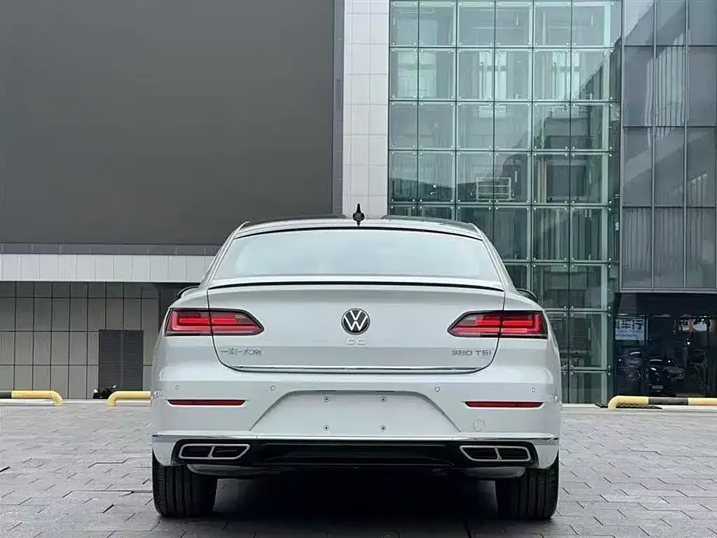 Volkswagen CC 2022 из CN, фото 8