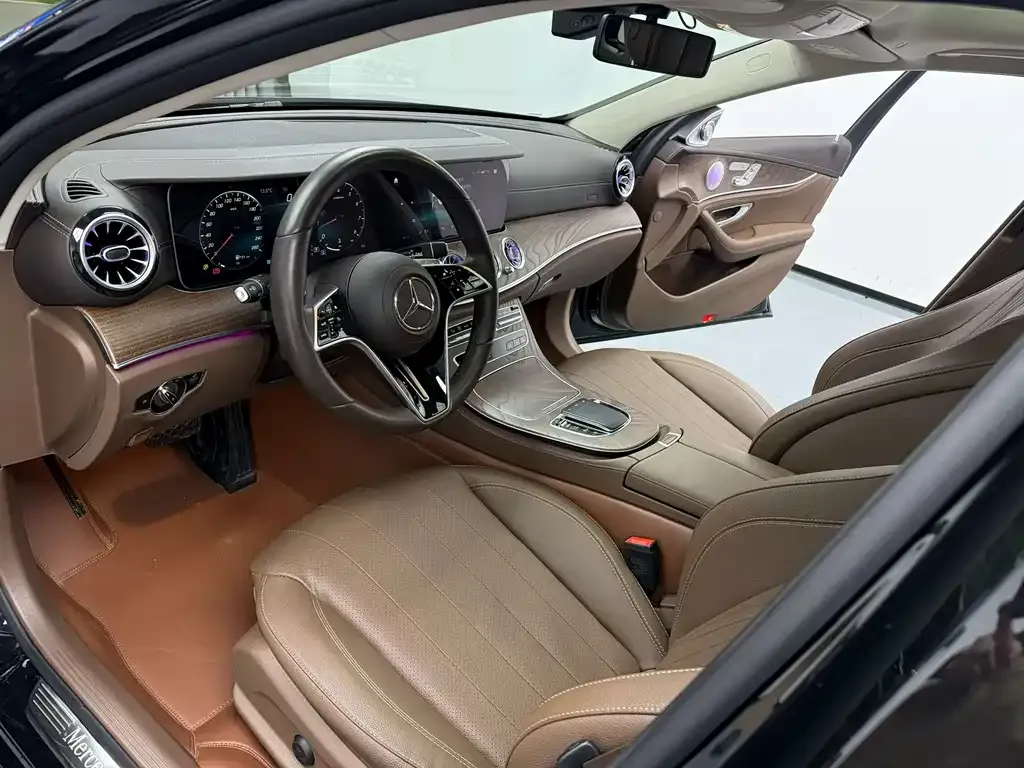 Mercedes-Benz E-Class 2023 из CN, фото 4