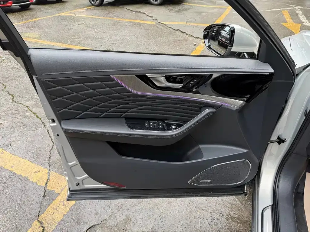 Hongqi HS5 2022 из CN, фото 4