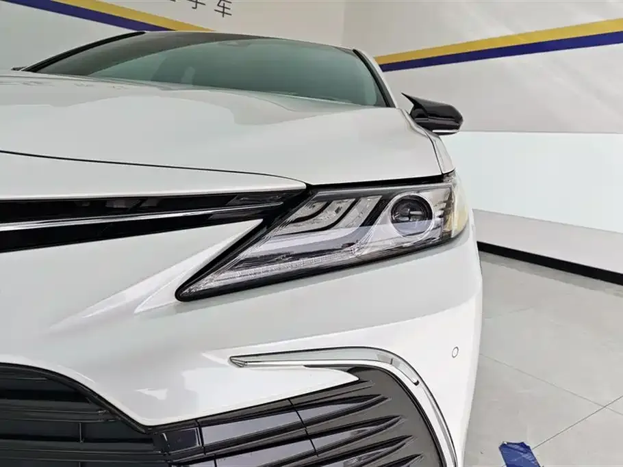 Toyota Camry 2021 из CN, фото 7