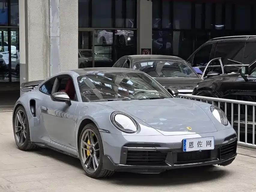 Porsche 911 2023 из CN, фото 9