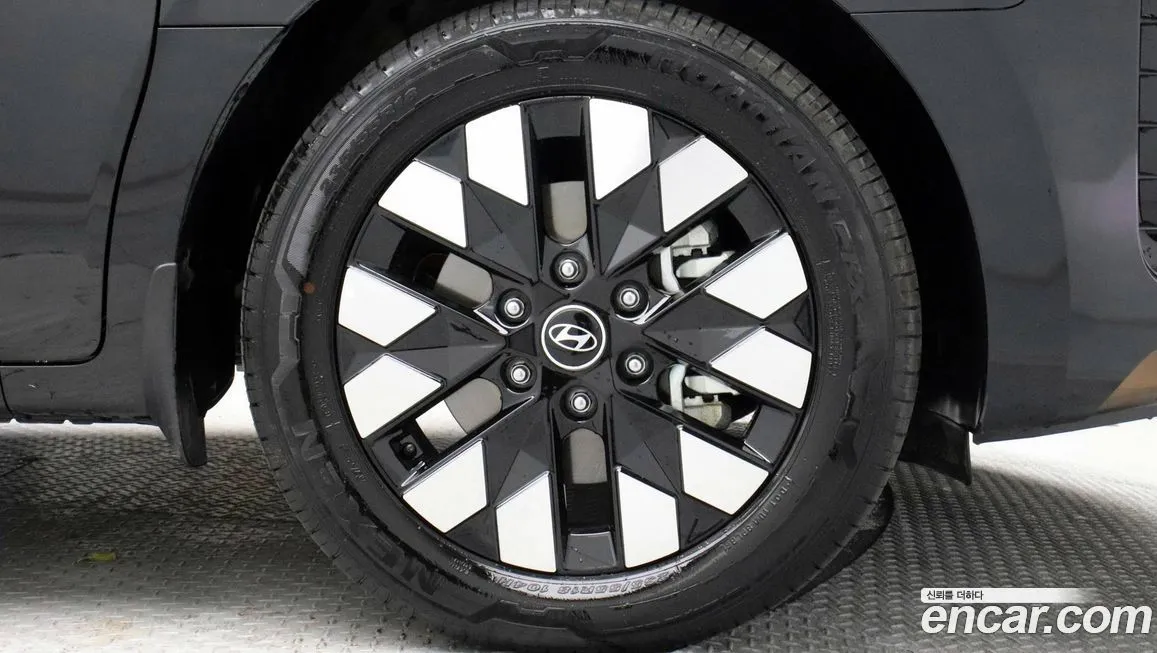 Hyundai Staria — фото 10