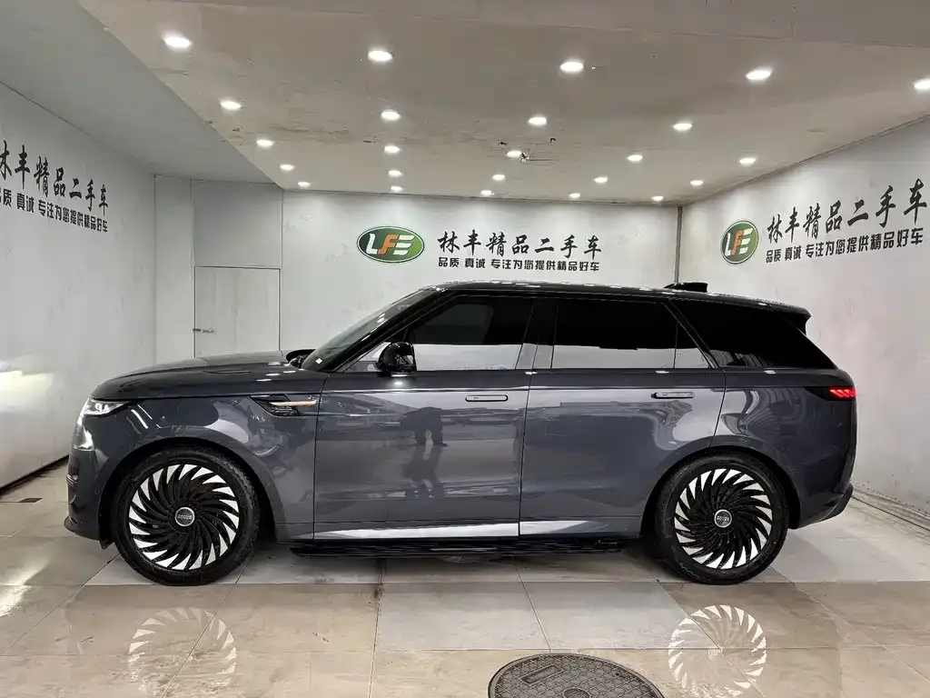 Land Rover Sport 2023 из CN, фото 6