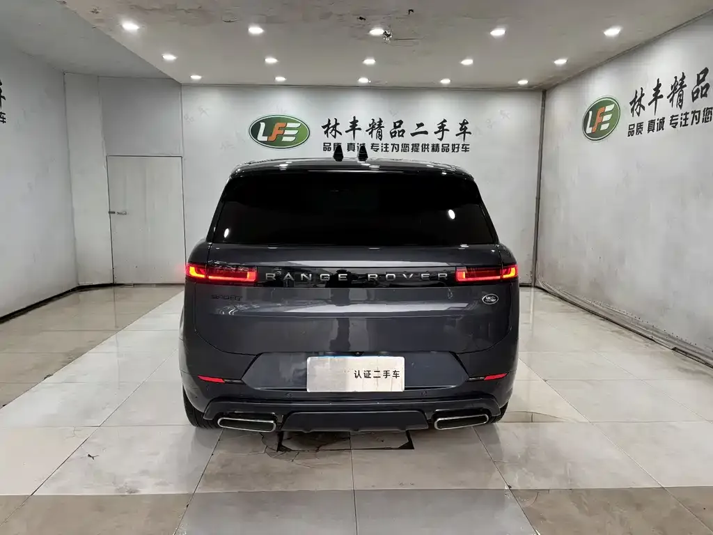 Land Rover Sport 2023 из CN, фото 2
