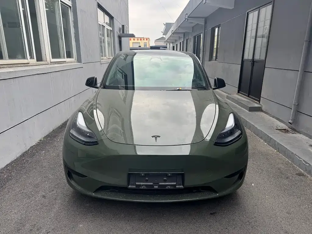Tesla Model Y 2023 из CN, фото 3