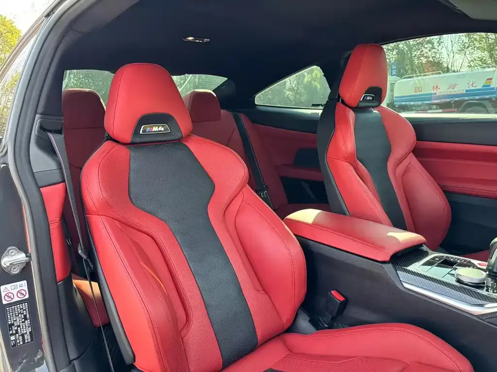 BMW M4 2024 из CN, фото 3