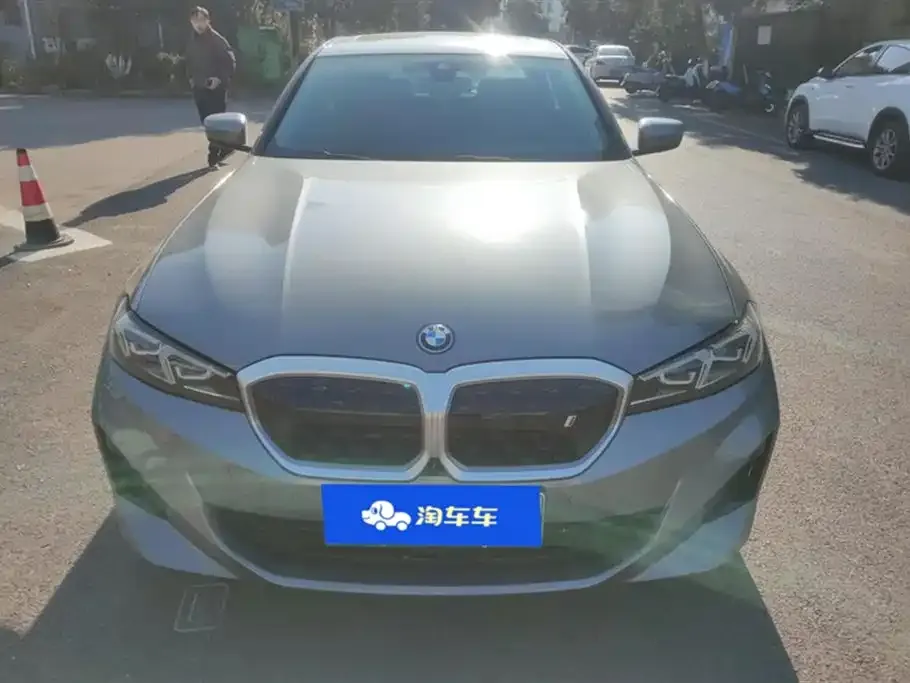 BMW i3 2022 из CN, фото 9