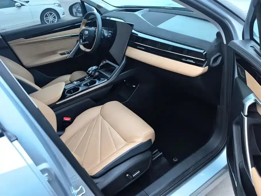 Geely Boyue L 2024 из CN, фото 6
