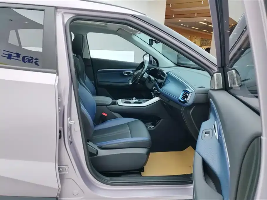 GAC Motor Trumpchi GS3 2025 из CN, фото 5