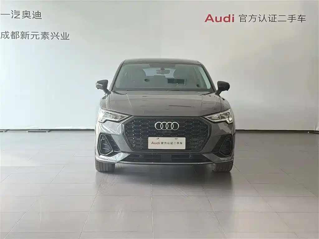 Audi Q3 Sportback 2023 из CN, фото 8