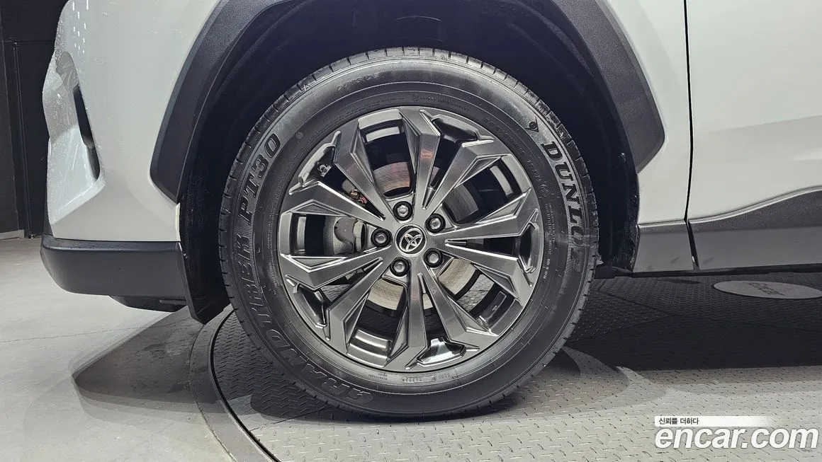 Toyota RAV4 2024 из KR, фото 9