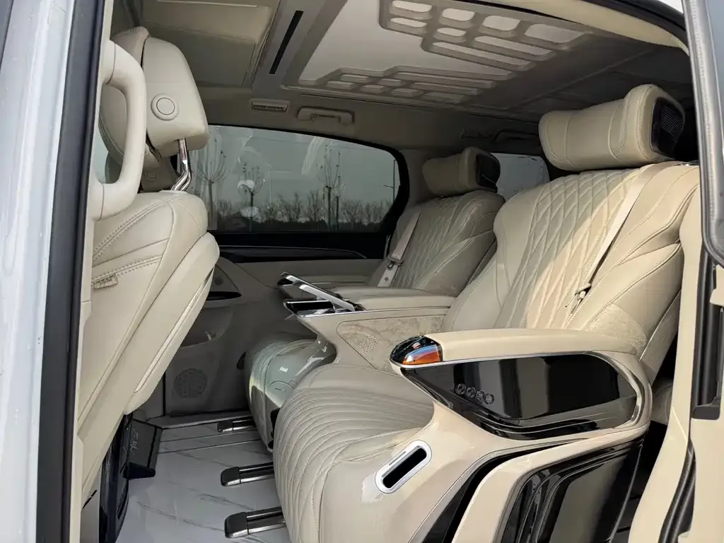 Buick GL8 2021 из CN, фото 7