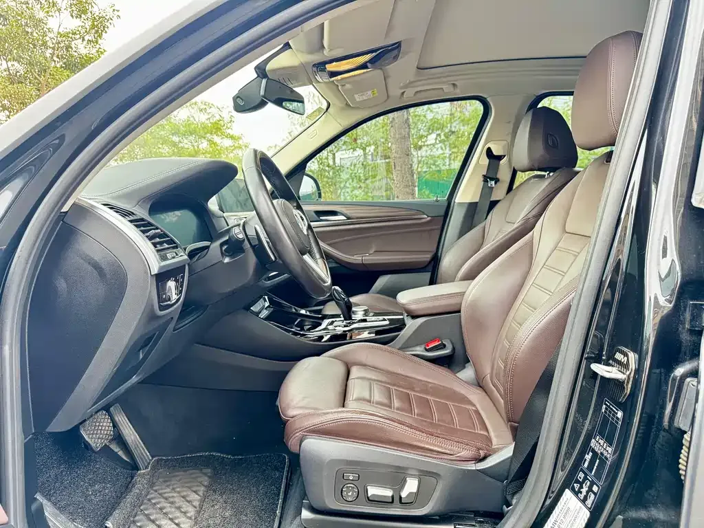 BMW X3 2021 из CN, фото 9