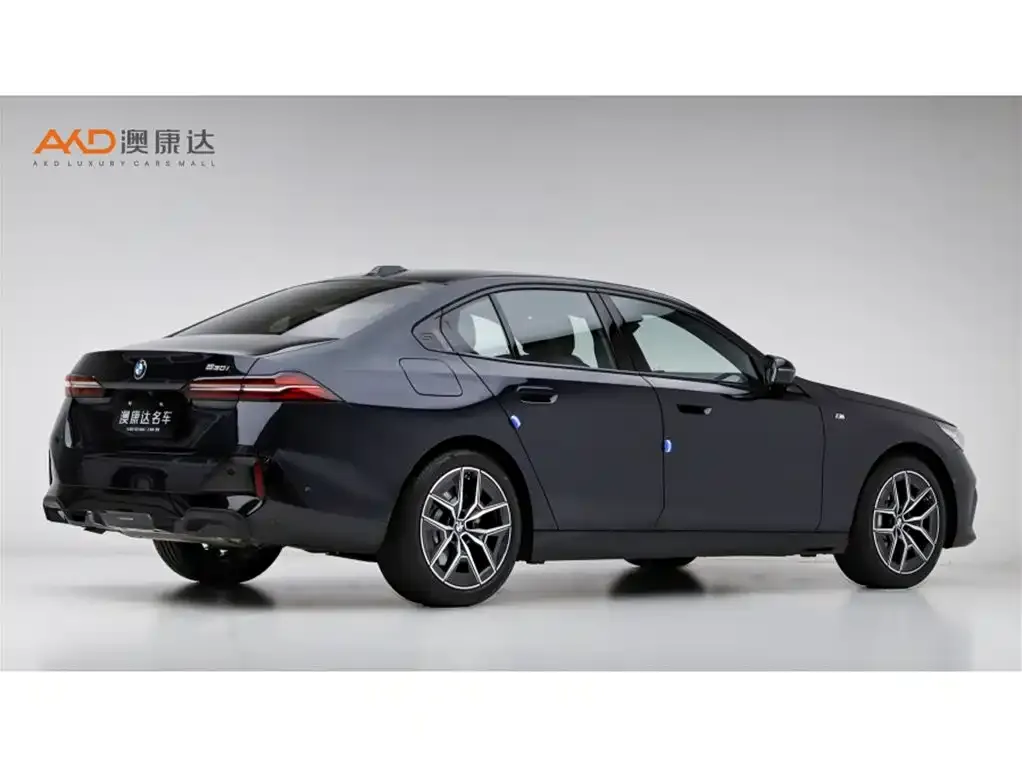 BMW 5 Series (Import) 2025 из CN, фото 6
