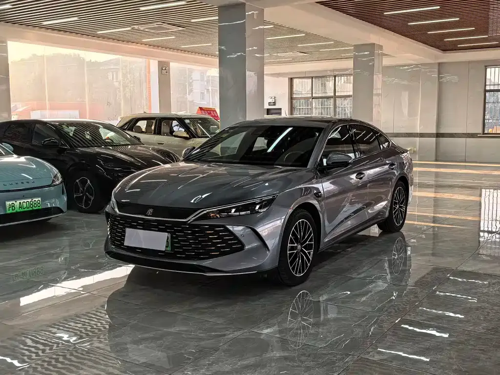 BYD Qin L — фото 1