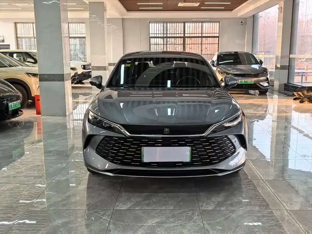 BYD Qin L — фото 7