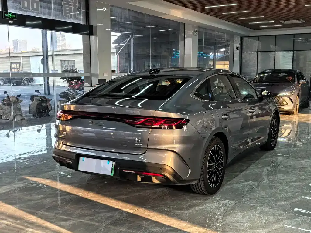 BYD Qin L — фото 3