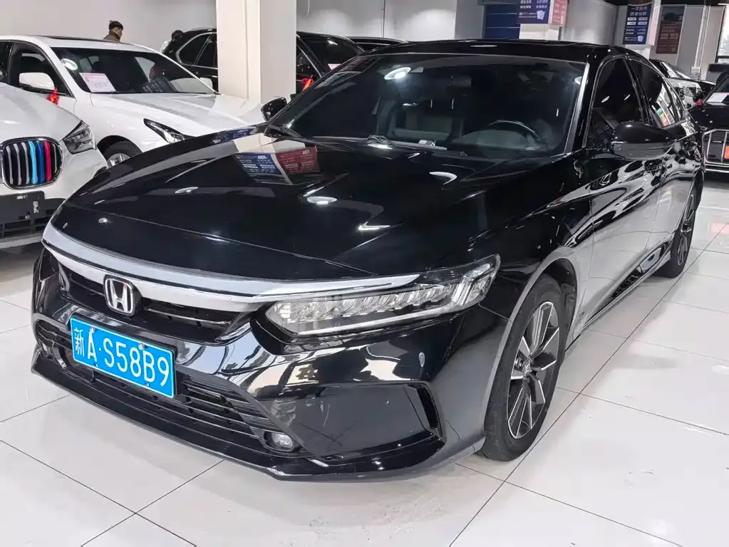Honda Inspire 2023 из CN, фото 1