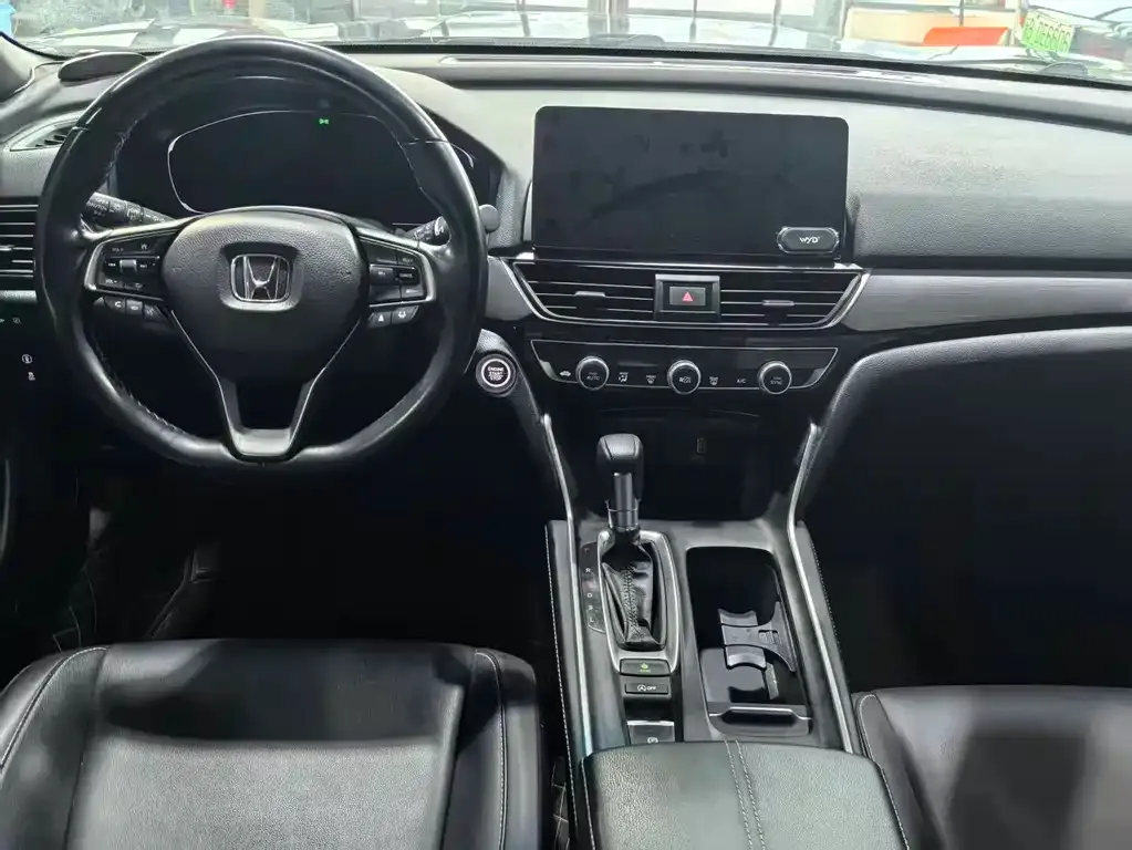 Honda Inspire 2023 из CN, фото 7