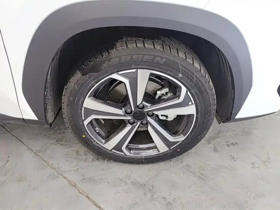 Geely Boyue L 2025 из CN, фото 4