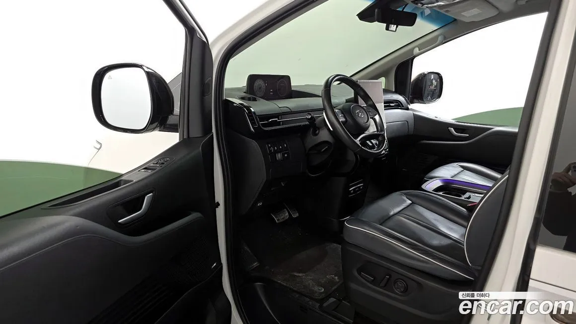 Hyundai Staria 2022 из KR, фото 6