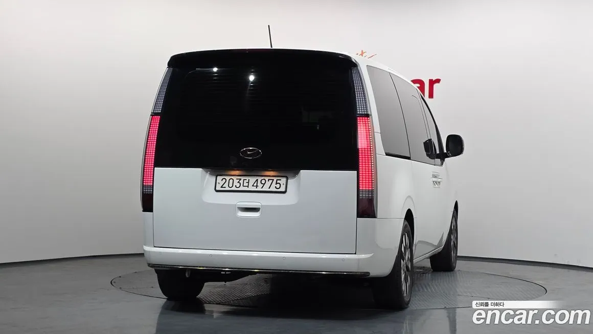 Hyundai Staria 2022 из KR, фото 4