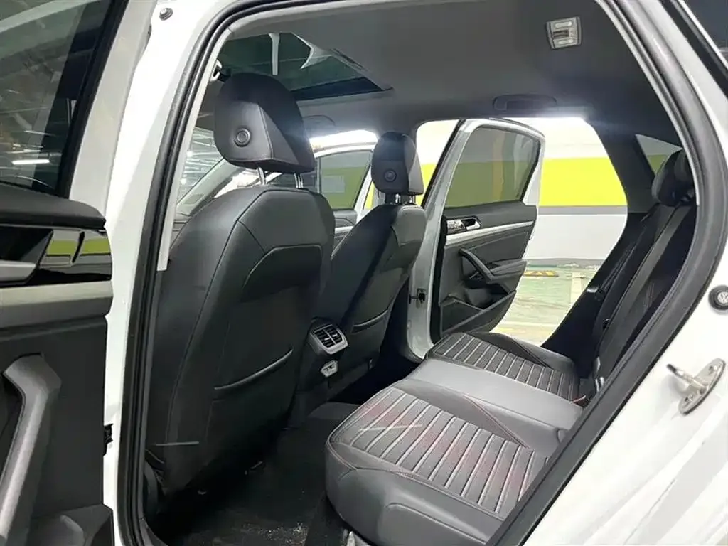 Volkswagen Lavida 2022 из CN, фото 4