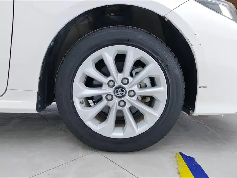 Toyota Corolla 2021 из CN, фото 3