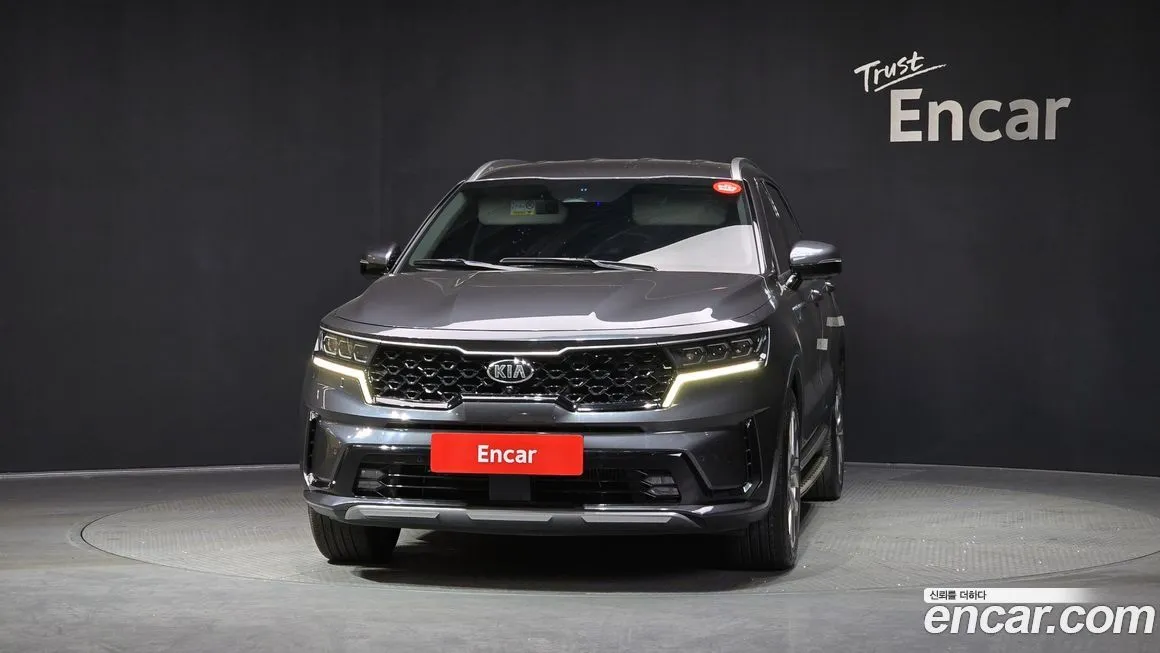 Kia Sorento — фото 5