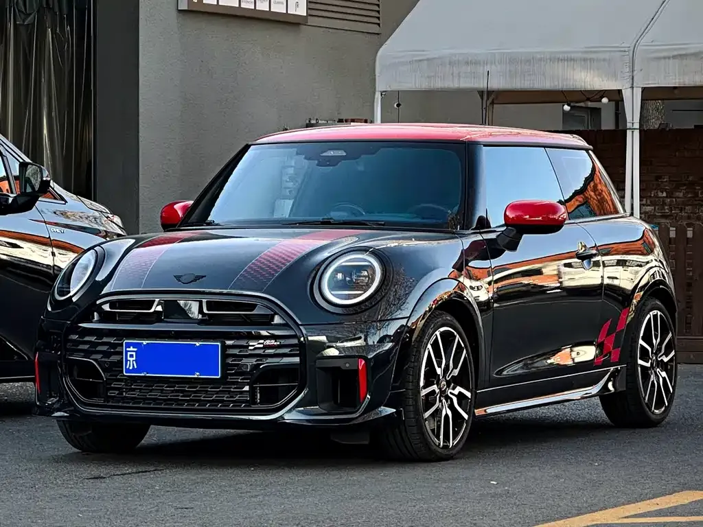 MINI JCW (John Cooper Works) 2025 из CN, фото 1