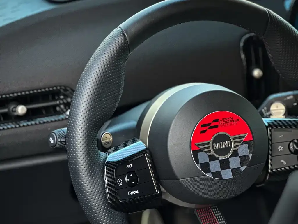MINI JCW (John Cooper Works) 2025 из CN, фото 9