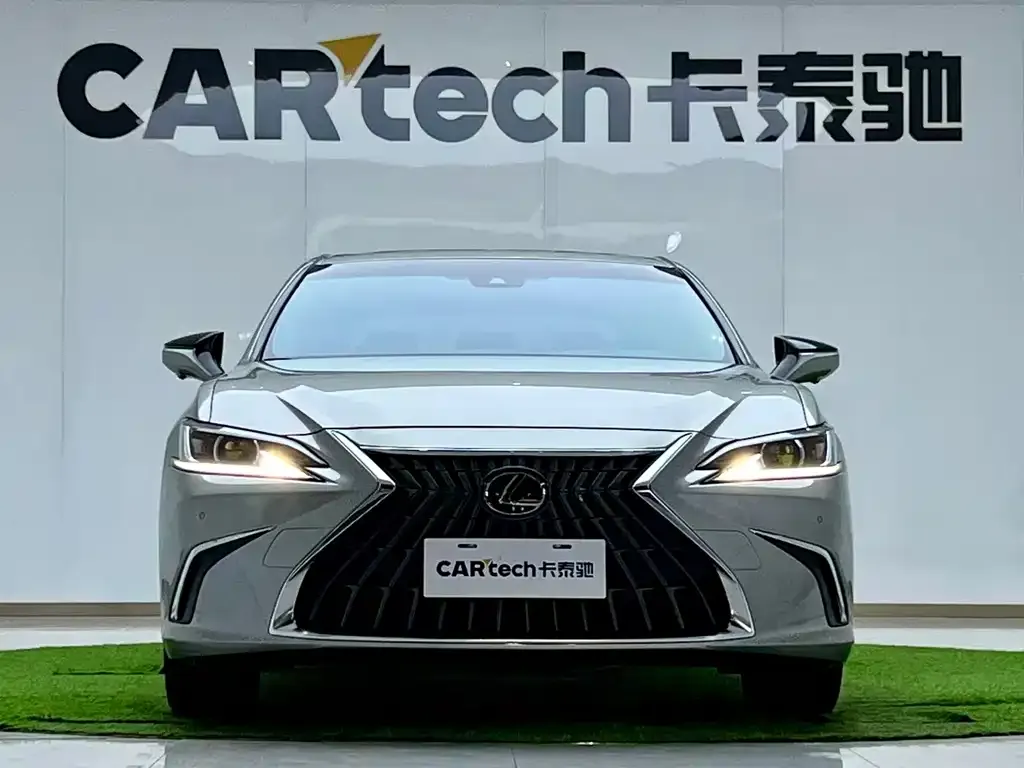 Lexus ES 2023 из CN, фото 6