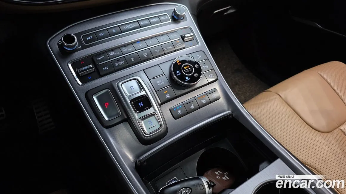 Hyundai Santafe — фото 6