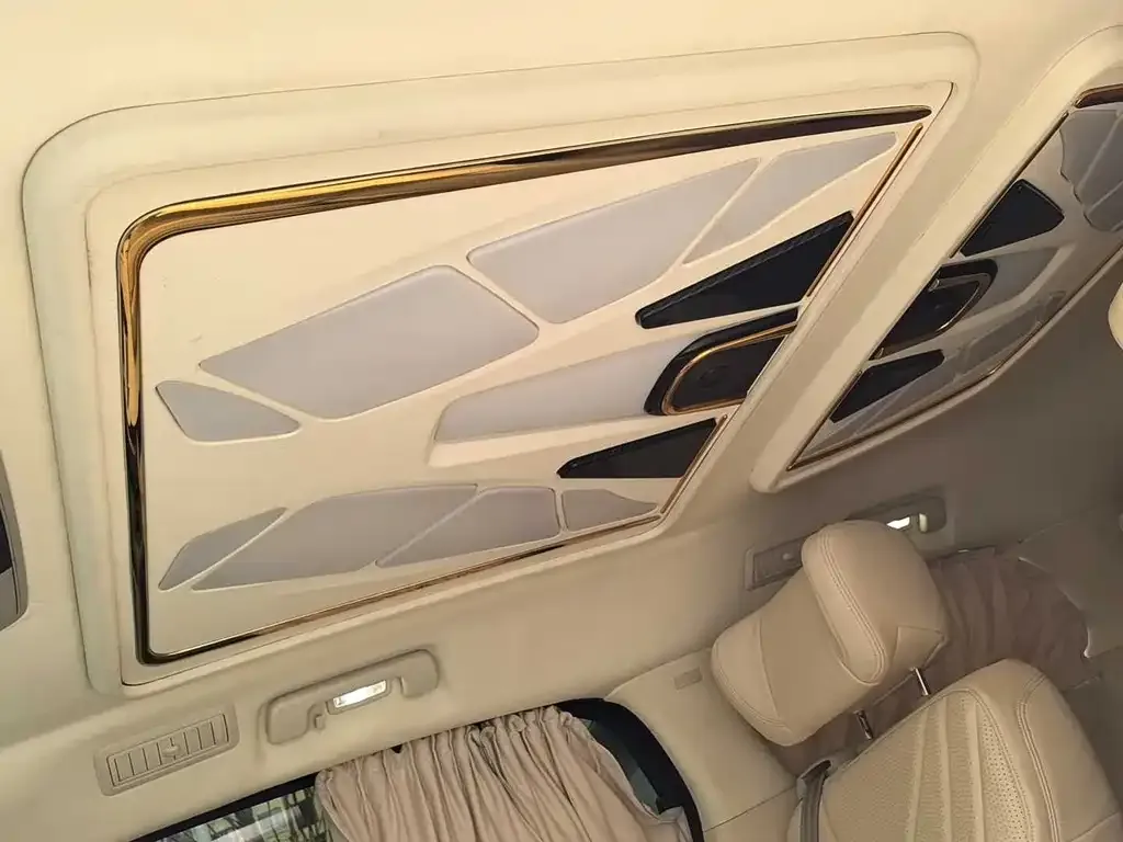 Buick GL8 2022 из CN, фото 2