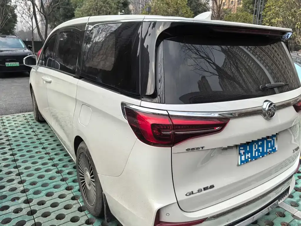 Buick GL8 2022 из CN, фото 8