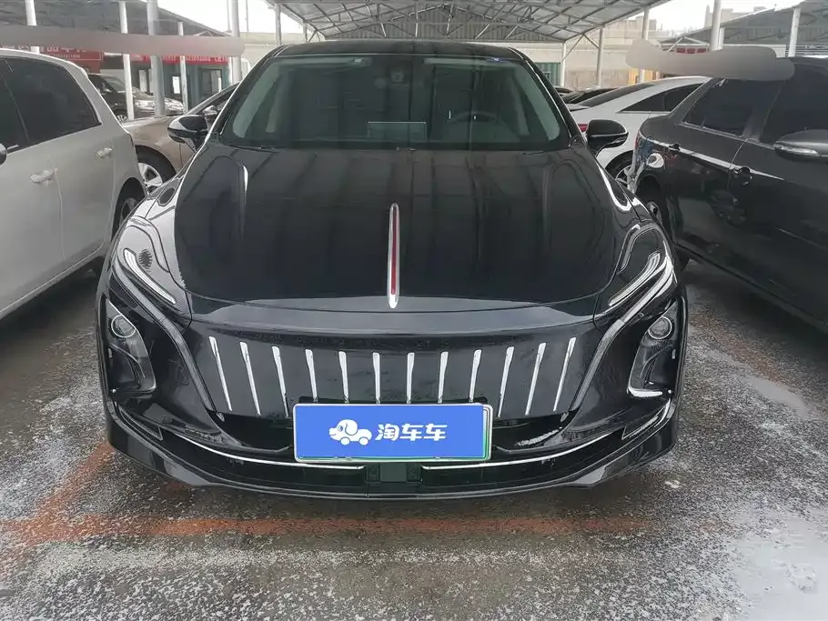 Hongqi E-QM5 2024 из CN, фото 10