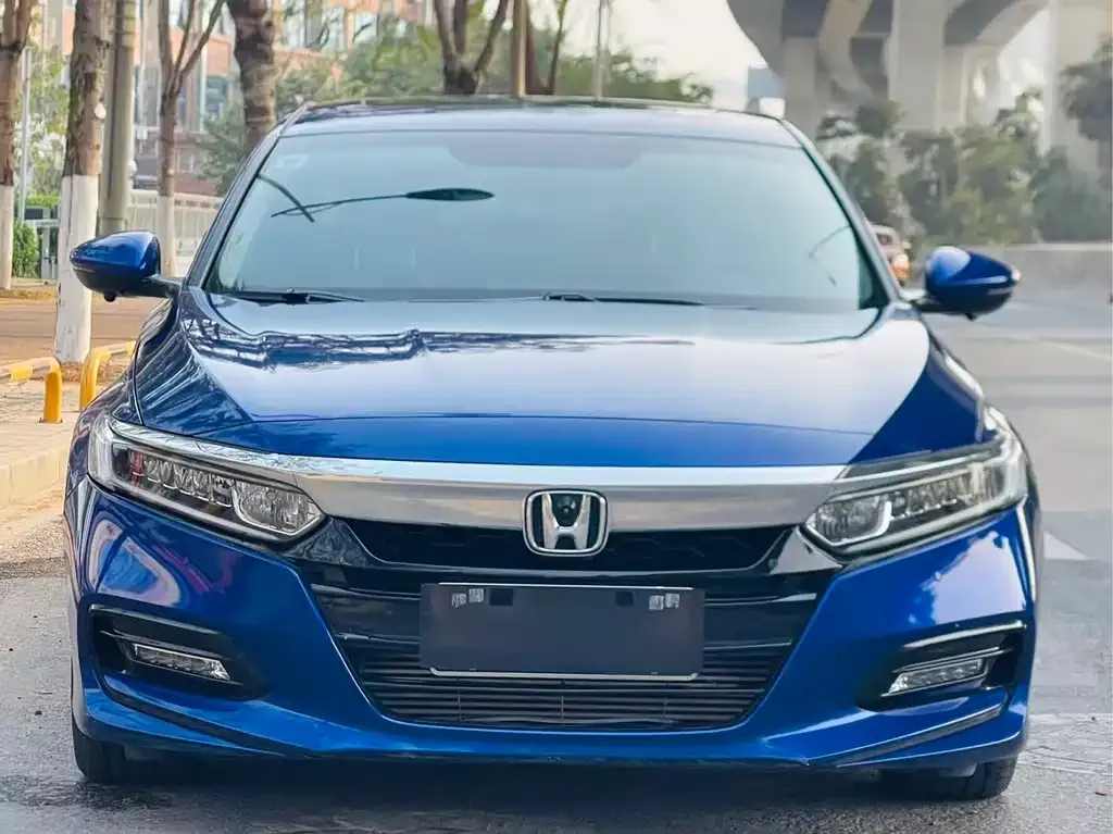 Honda Accord — фото 2