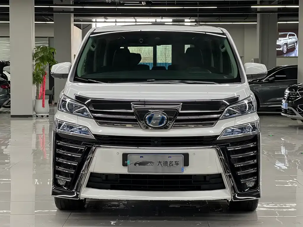 Toyota Vellfire 2021 из CN, фото 9