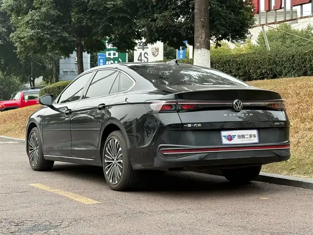 Volkswagen Magotan 2025 из CN, фото 5