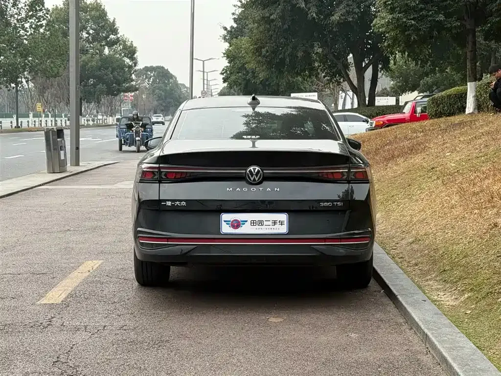 Volkswagen Magotan 2025 из CN, фото 10