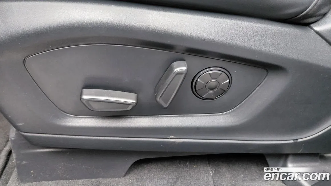 Ford Explorer — фото 5