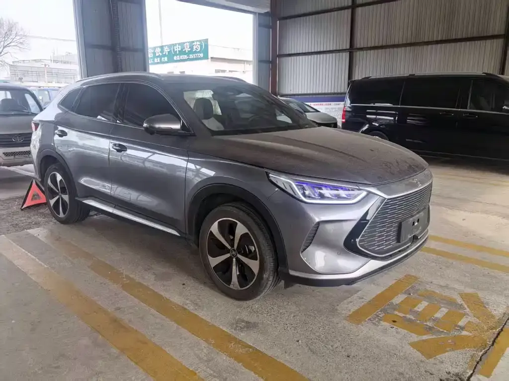BYD PLUS New Energy — фото 9