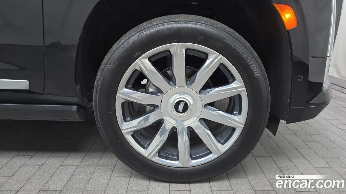 Cadillac Escalade 2023 из KR, фото 4