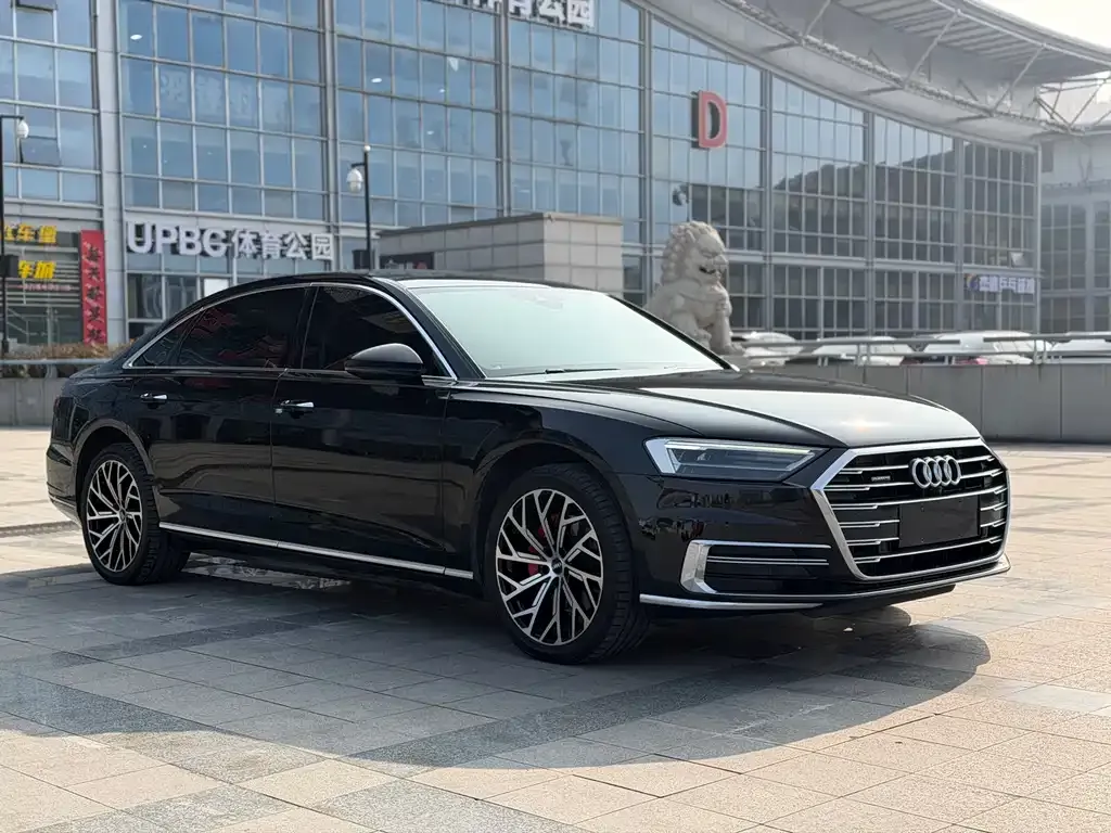 Audi A8 2021 из CN, фото 10