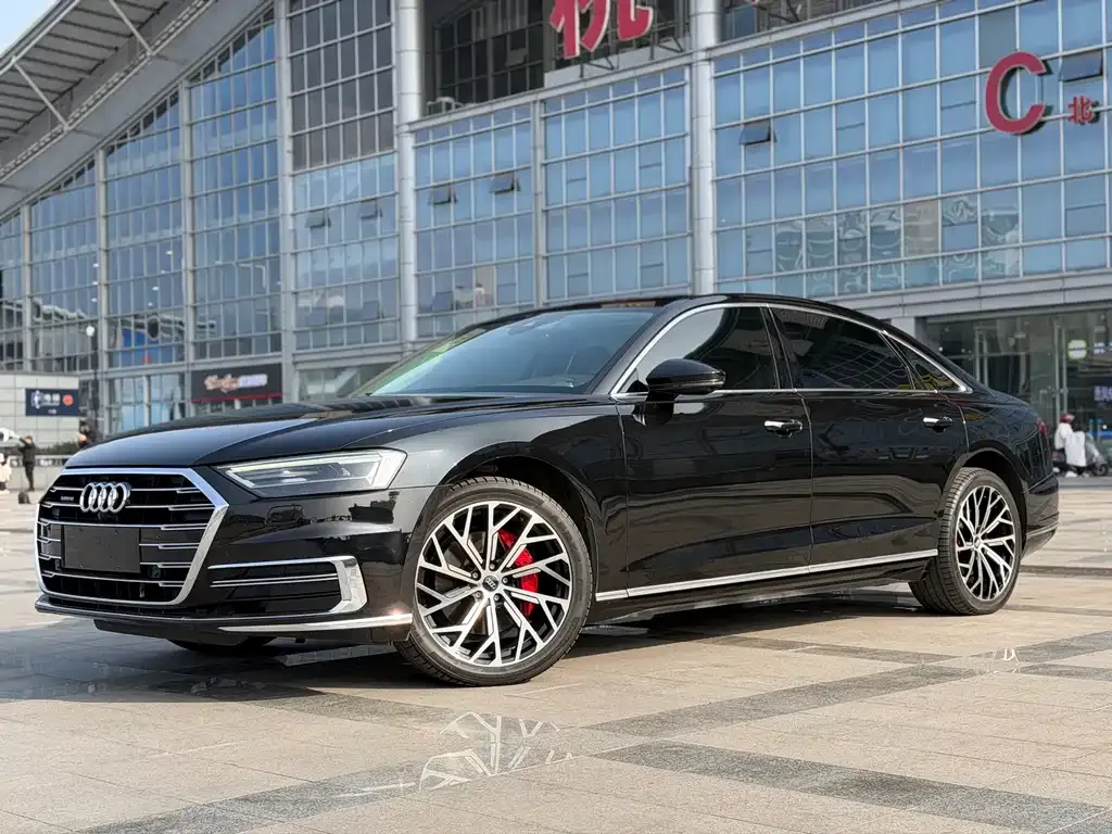 Audi A8 2021 из CN, фото 6