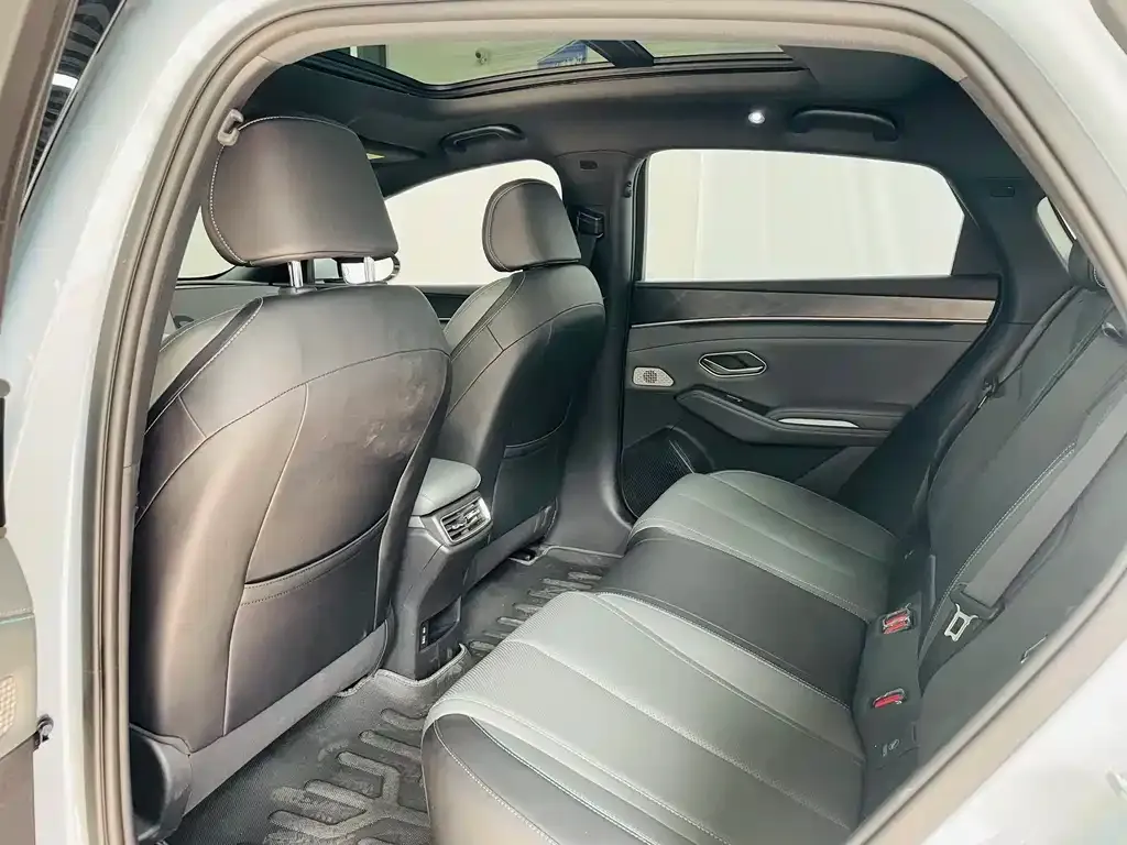 BYD Qin L 2025 из CN, фото 9