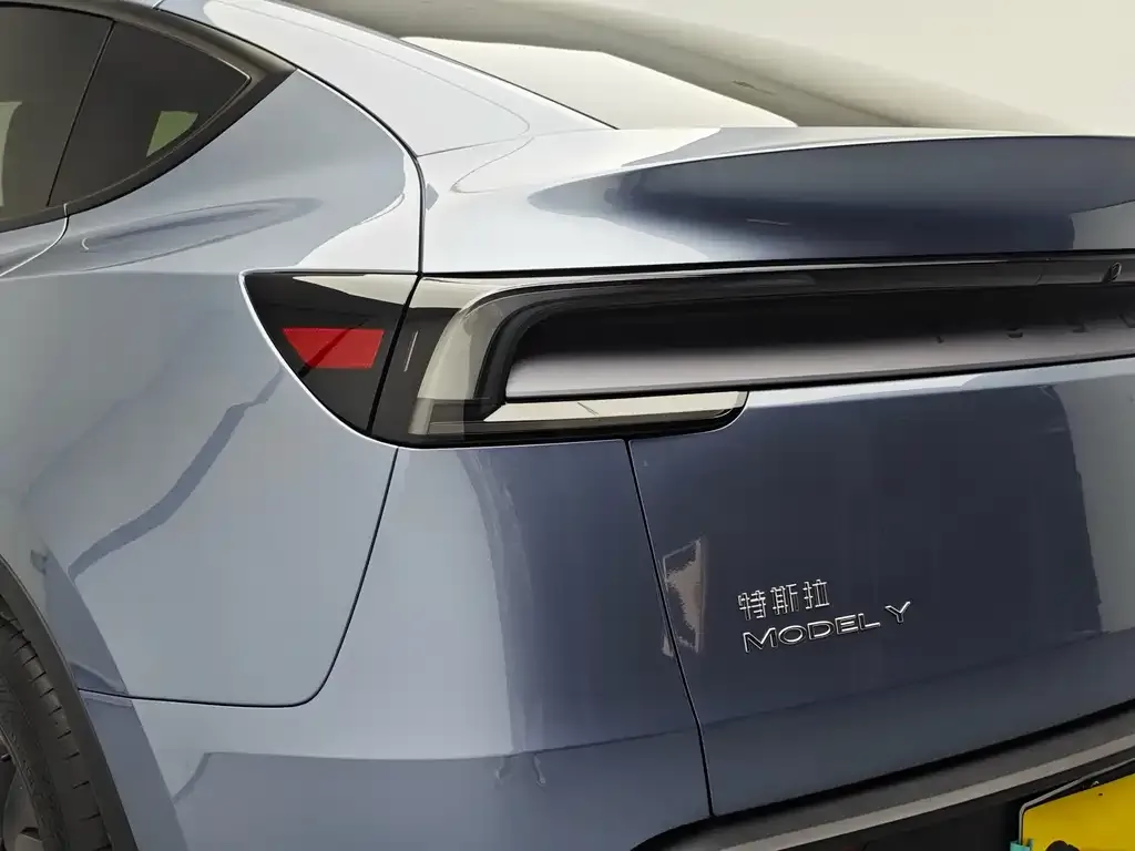 Tesla Model Y 2026 из CN, фото 5