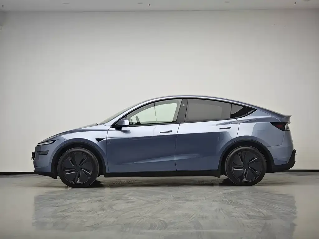 Tesla Model Y 2026 из CN, фото 10