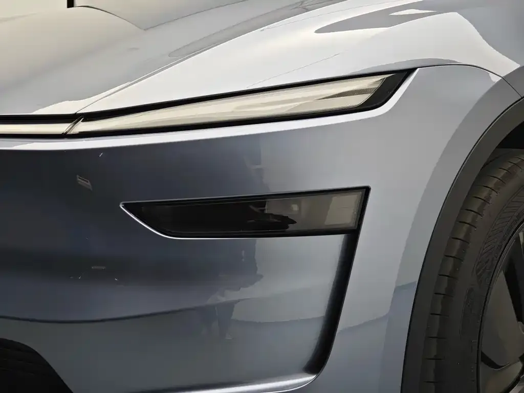 Tesla Model Y 2026 из CN, фото 7